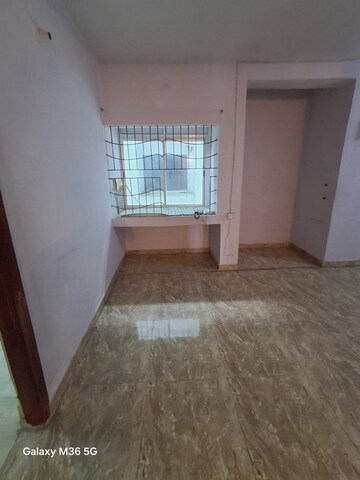 Room in 3 BHK Apartment at Harmu – for Rent