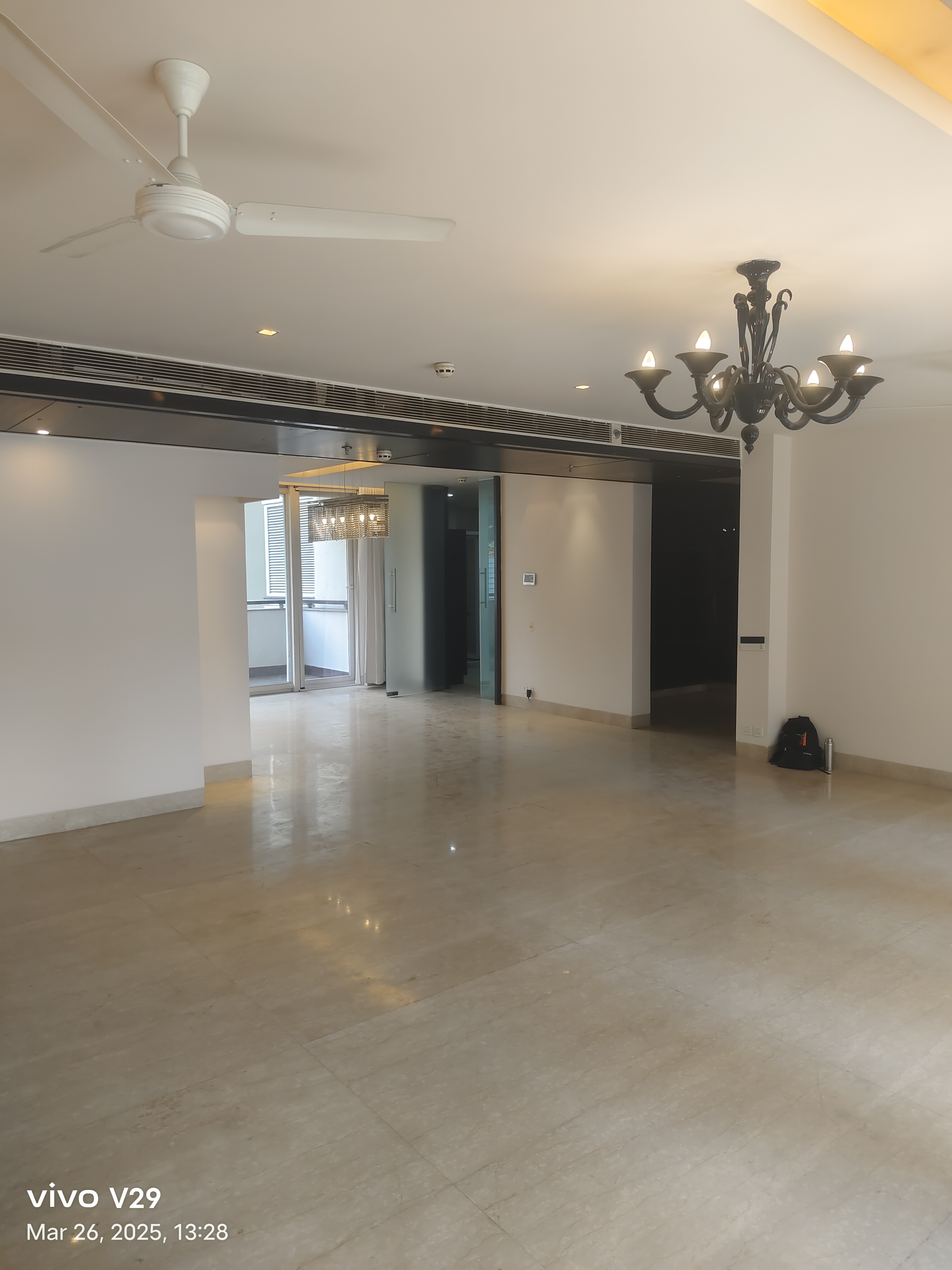 4 BHK + Pooja Room,Servant Room,Extra Room 7500 Sq.Ft. Apartment in DLF The Camellias