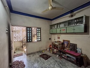 Room in 6 BHK Villa at Adajan – for Sale