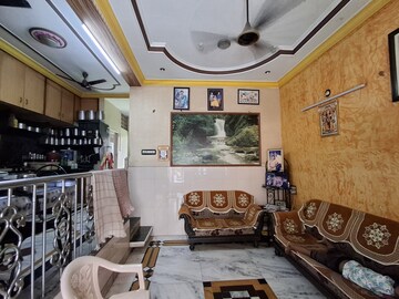 Living Room in 6 BHK Villa at Adajan – for Sale