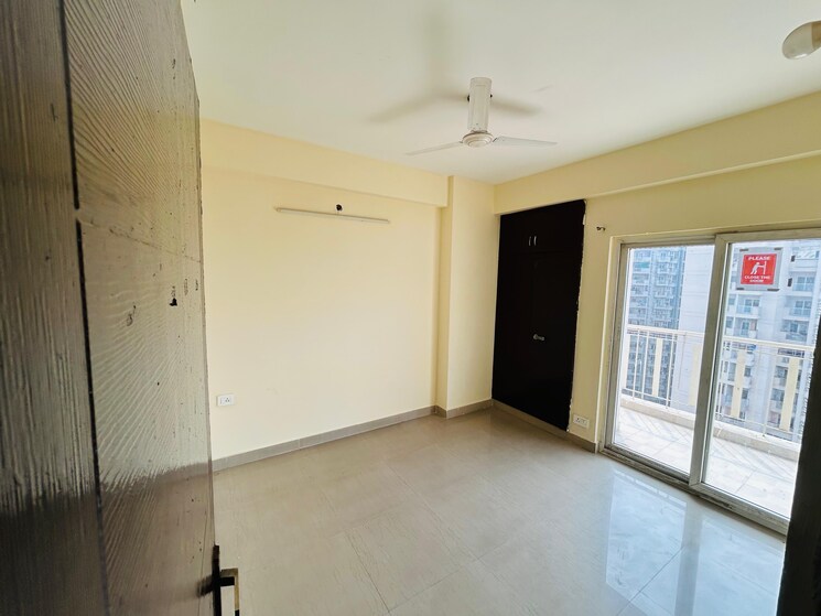 Room, eros-sampoornam 2 Bedroom 855 Sq.Ft. Apartment In Sector 2 Greater Noida Greater Noida 8993193