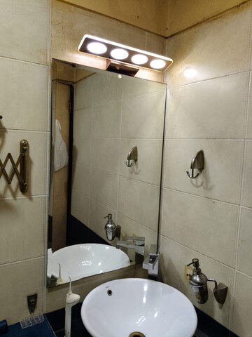 Bathroom in 3 BHK Apartment at Shiv Shakti CHS Andheri, Andheri West – for Sale