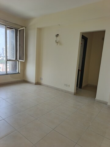 Room in 4 BHK Apartment at Clarion The Legend, Sector 57 – for Rent