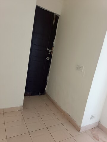 Furnished Amenities in 4 BHK Apartment at Clarion The Legend, Sector 57 – for Rent