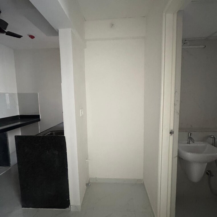 undefined, runwal-gardens-phase-2 1 Bedroom 470 Sq.Ft. Apartment In Kalyan Shilphata Road Thane 8993194