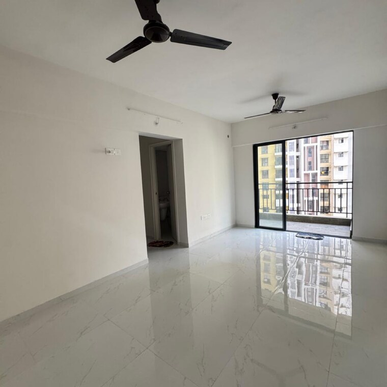 Room, runwal-gardens-phase-2 1 Bedroom 470 Sq.Ft. Apartment In Kalyan Shilphata Road Thane 8993194