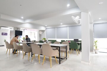Team Area in 3 BHK Builder Floor at Huda Staff Colony, Sector 46 – for Rent
