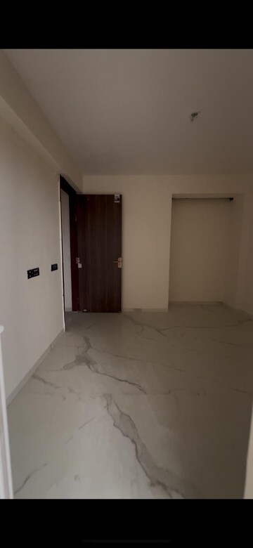 Room in 4 BHK Apartment at Shiv Sai Emerald Heights, Sector 88 – for Sale