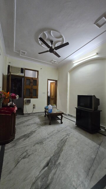 Living Room in 3 BHK Builder Floor at Paschim Vihar – for Sale