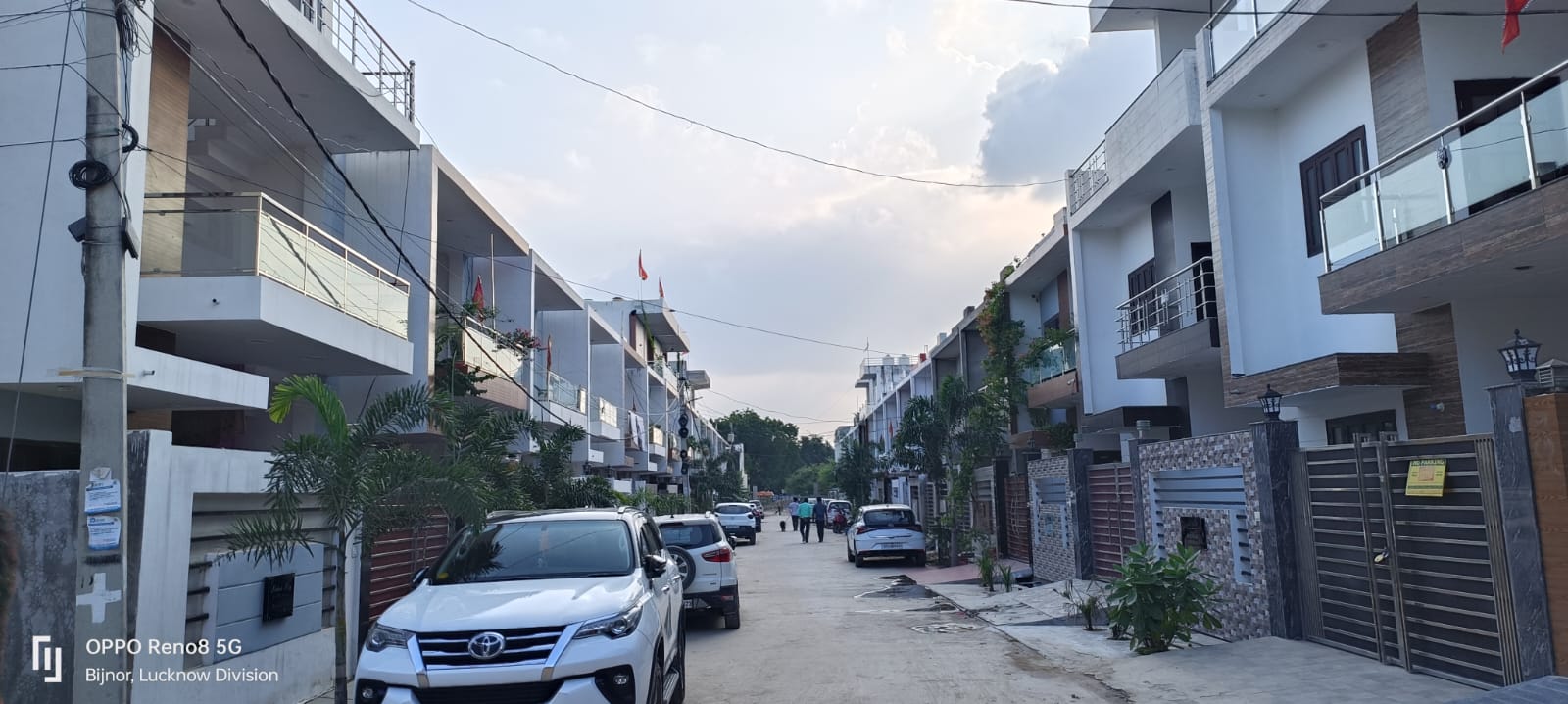 3 BHK + Pooja Room,Servant Room,Study Room Independent House For Sale in Amar Shaheed Path