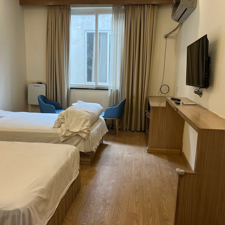 Bedroom, dlf cyber city Pg For Boys & Girls In Dlf Cyber City 8993263