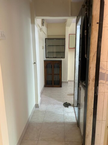  2 BHK Apartment at Sabari Shaan, Chembur – for Rent