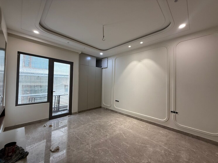Room, paschim vihar 4 Bedroom 2500 Sq.Ft. Builder Floor In Paschim Vihar Delhi 8993303