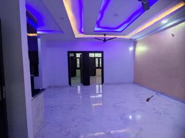 3 BHK Builder Floor For Rent in Mahagun Mahagunpuram II, Lal Kuan