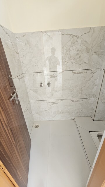 Master Bedroom in 4 BHK Villa at Malhour – for Sale