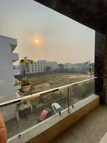 1 BHK Builder Floor – Exterior View View at Sector 52 - for Rent
