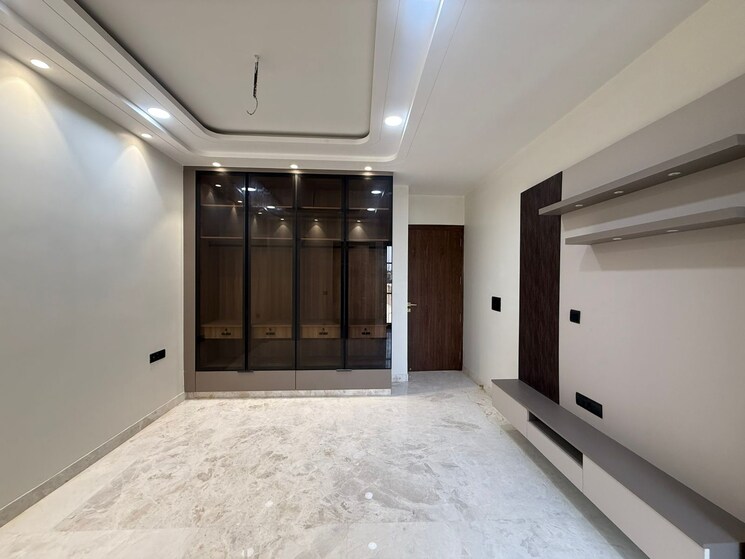 Room, paschim vihar 3 Bedroom 1750 Sq.Ft. Builder Floor In Paschim Vihar Delhi 8993326