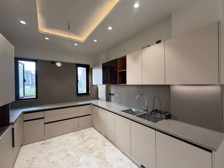 Kitchen, paschim vihar 3 Bedroom 1750 Sq.Ft. Builder Floor In Paschim Vihar Delhi 8993326