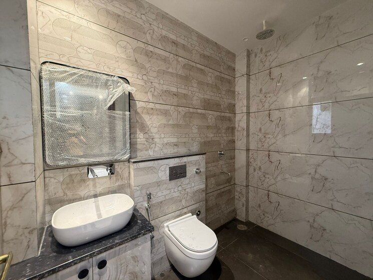Bathroom, paschim vihar 3 Bedroom 1750 Sq.Ft. Builder Floor In Paschim Vihar Delhi 8993326