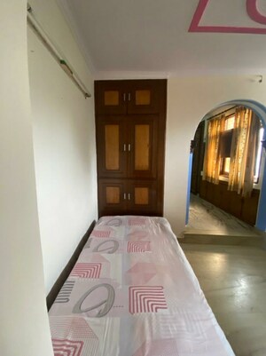 Building Lobby in 2 BHK Builder Floor at Lajpat Nagar 4 – for Sale
