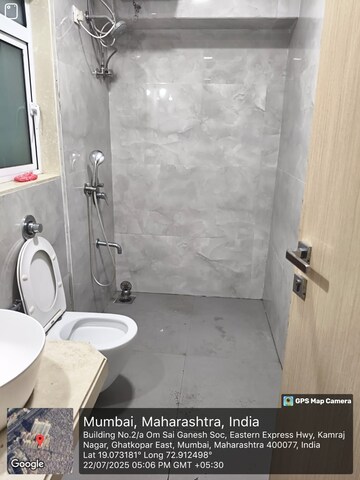 Bathroom in 1 BHK Apartment at Ghatkopar East – for Rent