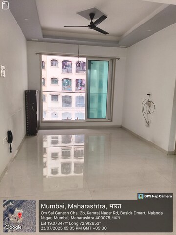 Room in 1 BHK Apartment at Ghatkopar East – for Rent