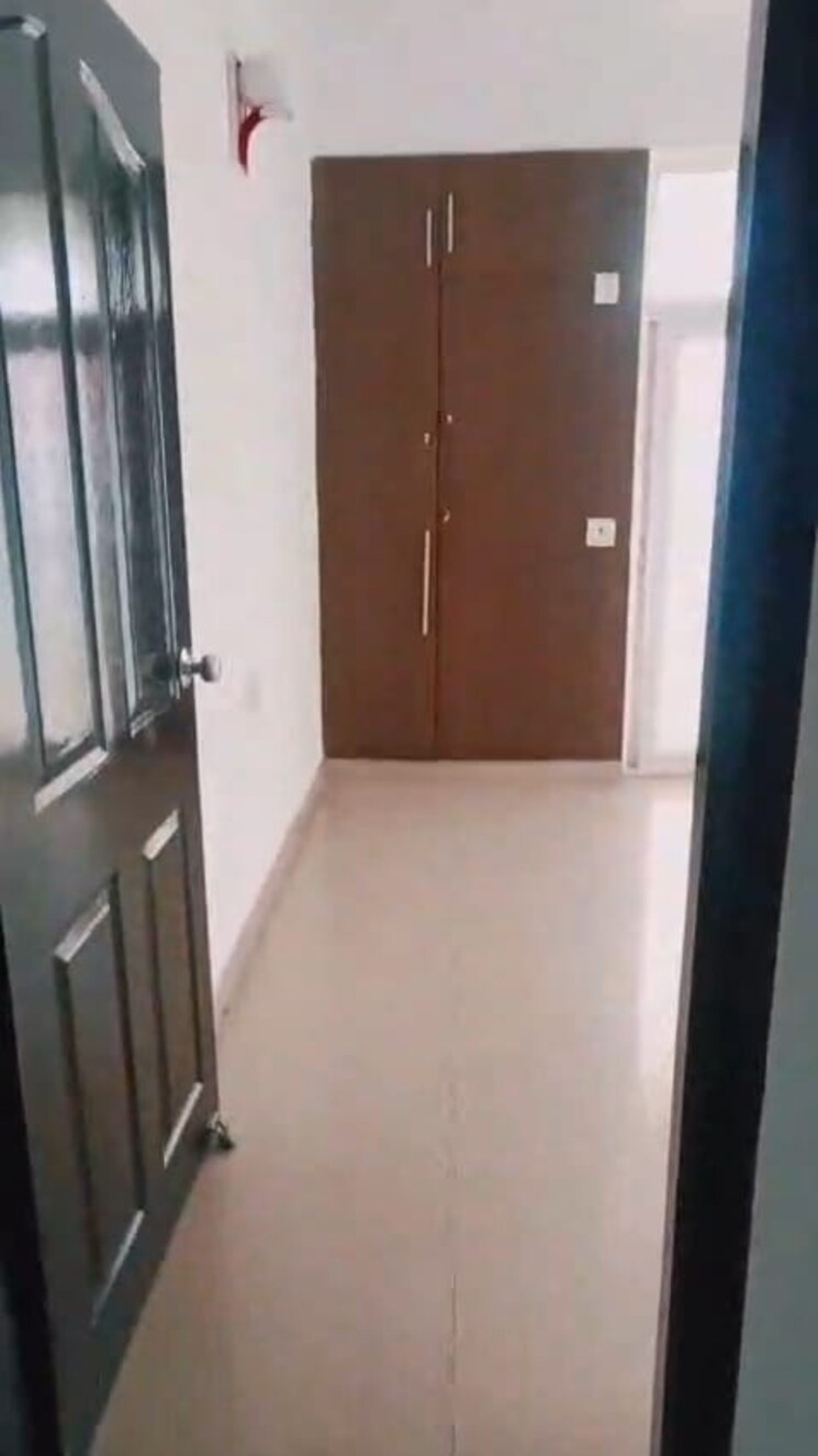 Bathroom, mahagun-villa 2 Bedroom 1025 Sq.Ft. Apartment In Vaishali Sector 4 Ghaziabad 8993400