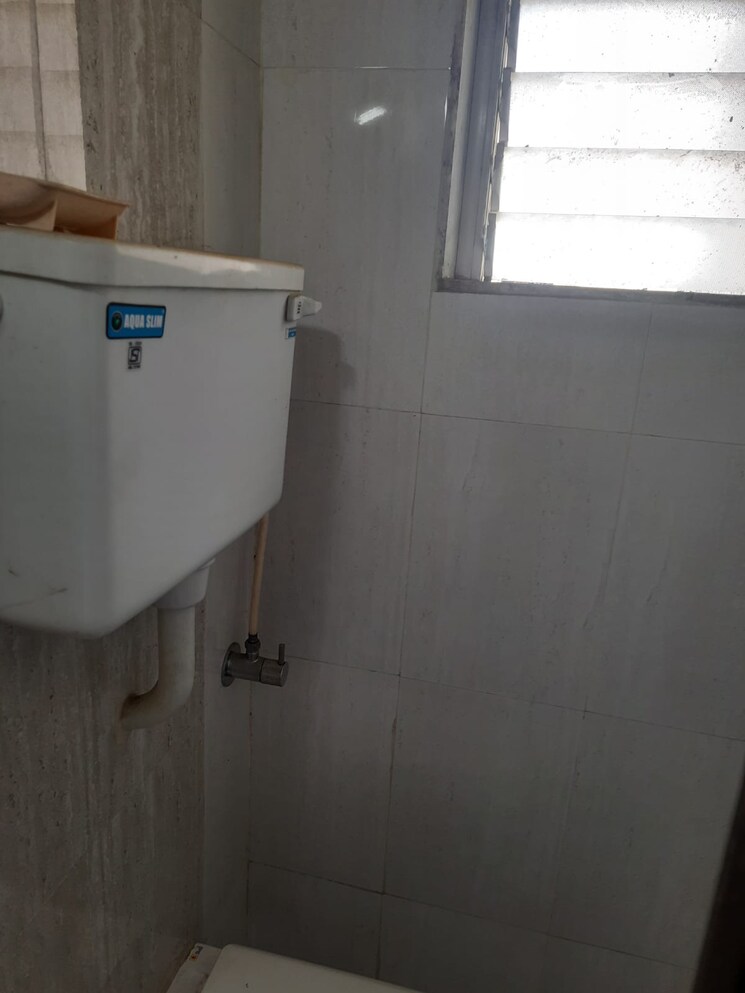 Bathroom, rosa-elite 2 Bedroom 650 Sq.Ft. Apartment In Bhayandarpada Thane 8993388