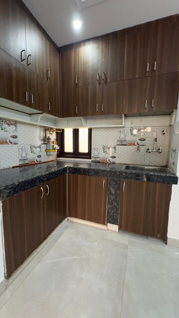 Kitchen in 1 BHK Builder Floor at Palm Residency Chhatarpur, Chattarpur – for Rent