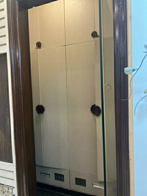 Building Lobby in 2 BHK Builder Floor at Lajpat Nagar 4 – for Sale