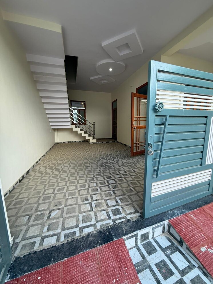 Balcony, sgpgi 3 Bedroom 1650 Sq.Ft. Independent House In Sgpgi Lucknow 8993426
