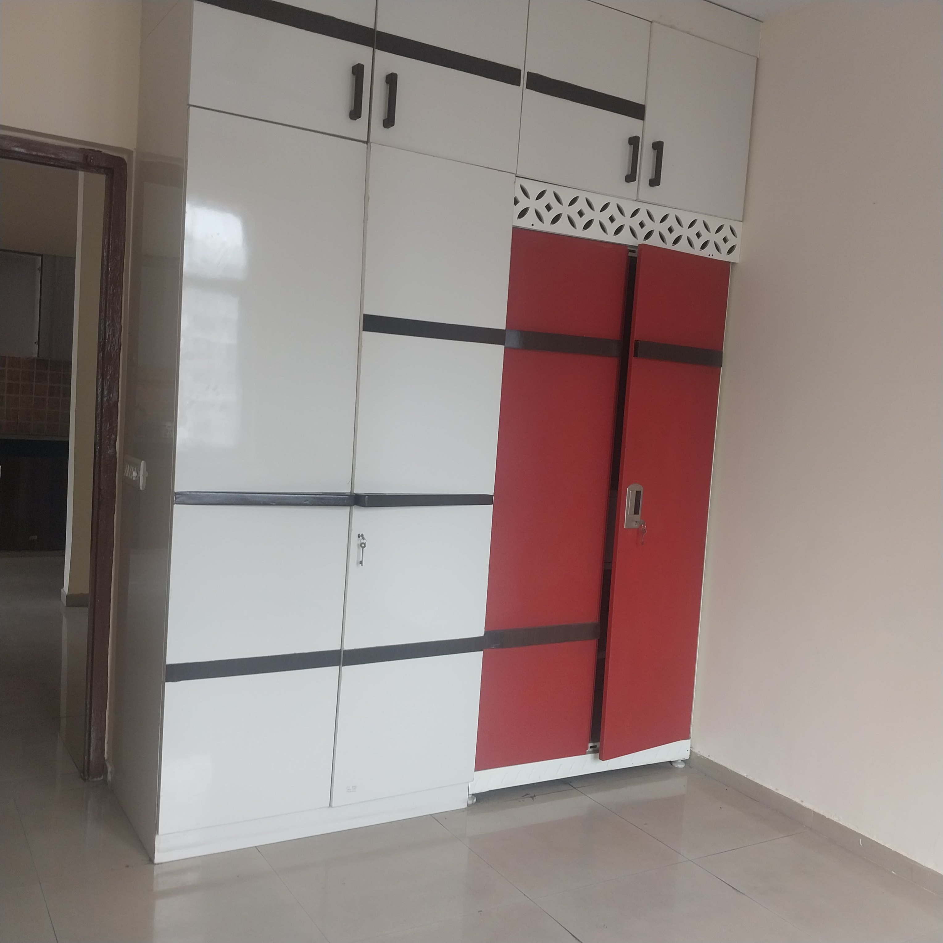2.5 BHK Apartment For Rent in Mahagun Mywoods II