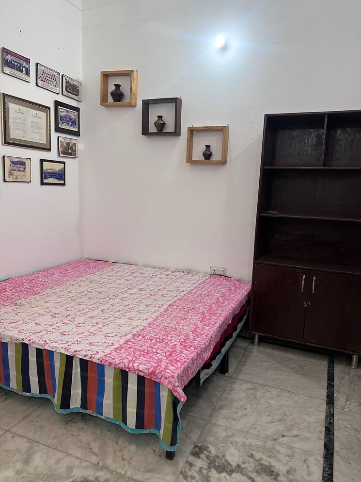 Bedroom, govind vihar 4 Bedroom 3000 Sq.Ft. Independent House In Govind Vihar Dehradun 8993460