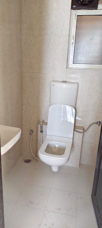 Bathroom in 1 BHK Apartment at Puraniks Tokyo Bay, Kasarvadavali – for Rent
