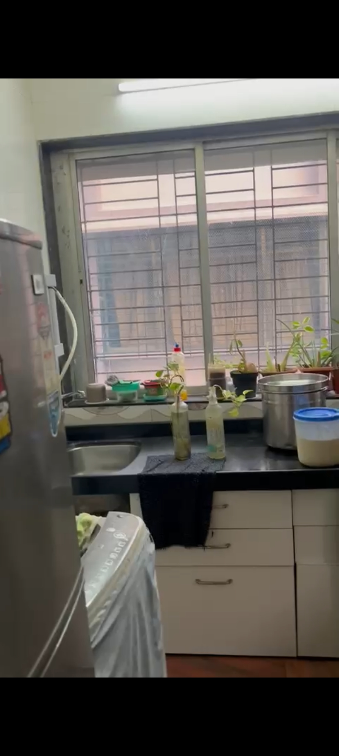 3 BHK + Study Room Apartment For Rent in Kurla Kamgar CHS