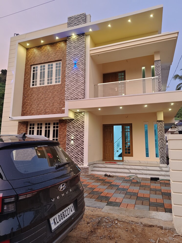 Exterior View, thiroor 3 Bedroom 1400 Sq.Ft. Independent House In Thiroor Thrissur 8993473