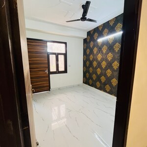 Bedroom in 2 BHK Builder Floor at Brij Vatika, Sector 73 – for Sale