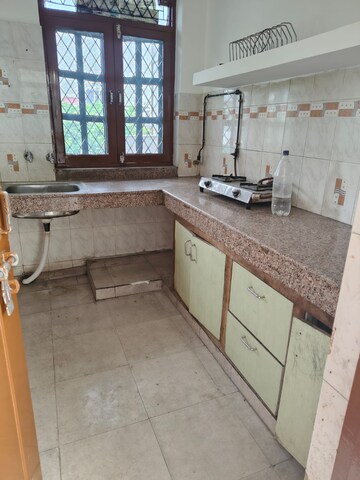 Kitchen in 1 RK Independent House at Sector 55 – for Rent