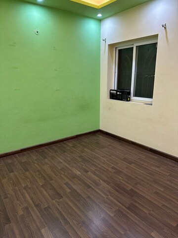Room in 3 BHK Apartment at BPTP Park 81, Sector 81 – for Rent