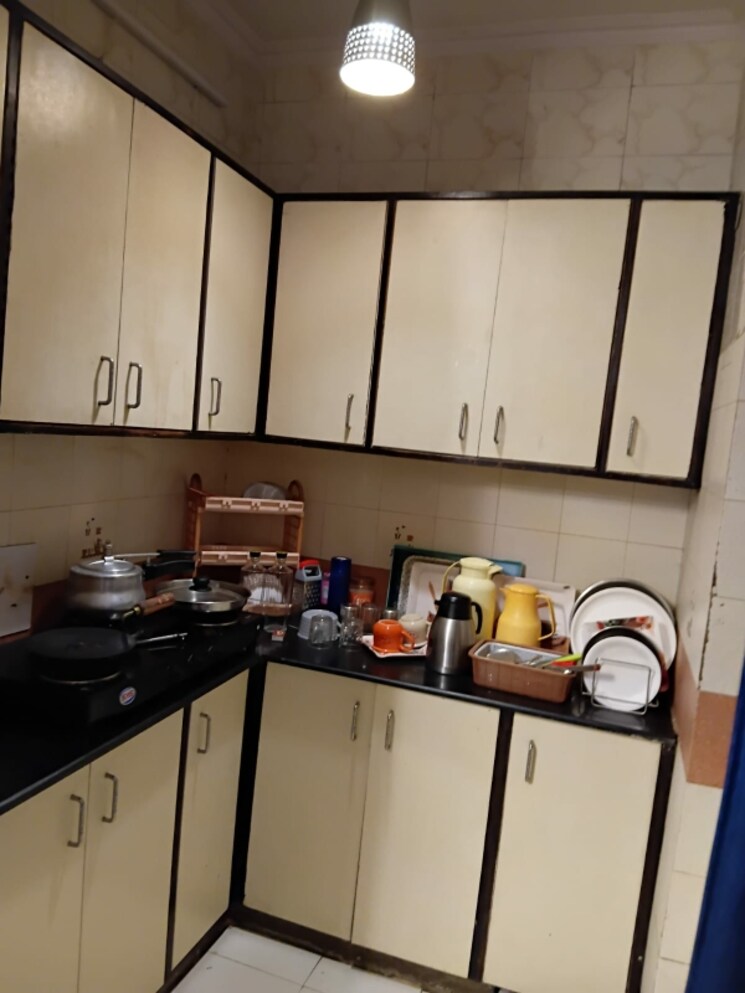 Kitchen, lajpat nagar 4 3 Bedroom 1250 Sq.Ft. Builder Floor In Lajpat Nagar 4 Delhi 8993548