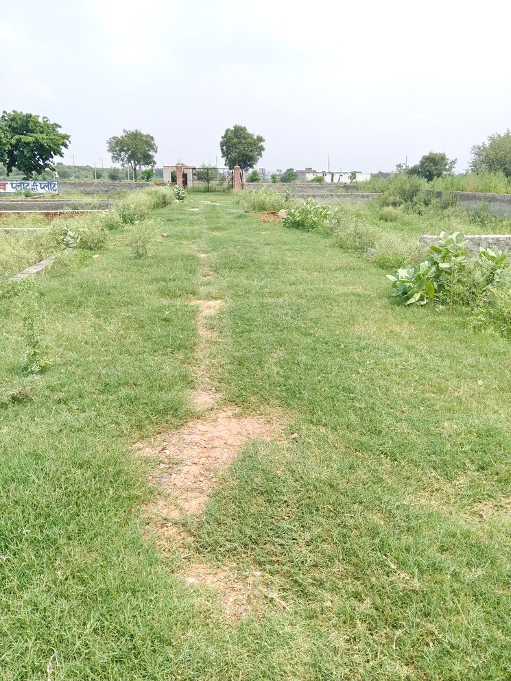 undefined, khodna kalan  100 Sq.Yd. Plot In Khodna Kalan Greater Noida 8993595