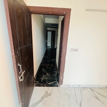Building Lobby in 1 BHK Builder Floor at Aarya Vihar, Sarfabad Village – for Rent
