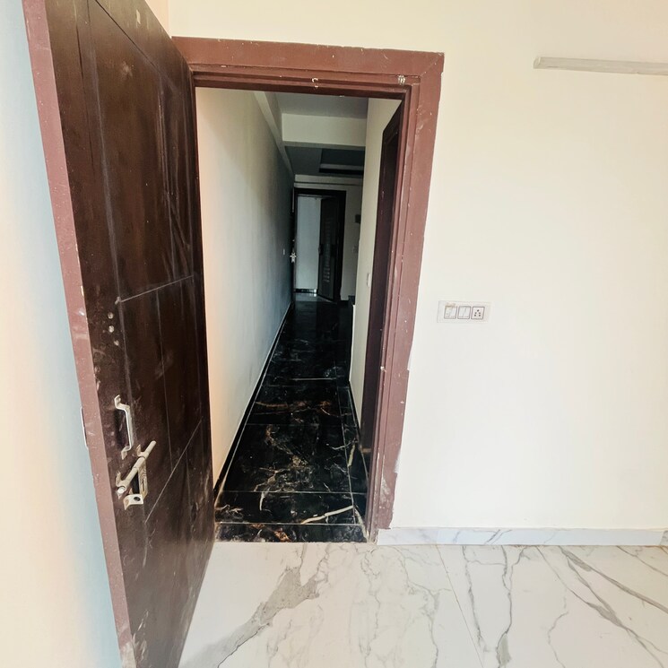 undefined, aarya-vihar 1 Bedroom 650 Sq.Ft. Builder Floor In Sarfabad Village Noida 8993596