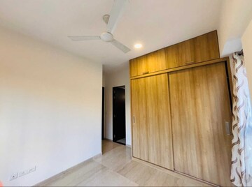Room in 2 BHK Apartment at L&T Emerald Isle, Powai – for Rent