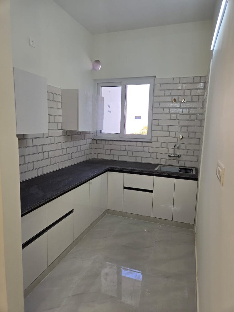 Kitchen, shahastradhara road 2 Bedroom 1200 Sq.Ft. Builder Floor In Shahastradhara Road Dehradun 8993587