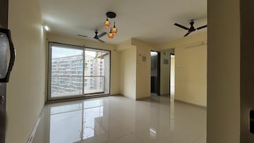 Room in 2 BHK Apartment at Delta Elite, Ulwe – for Rent