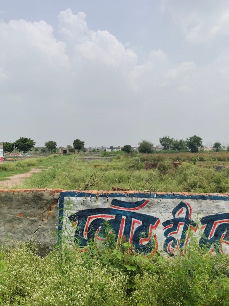 Exterior View, khodna kalan  100 Sq.Yd. Plot In Khodna Kalan Greater Noida 8993595