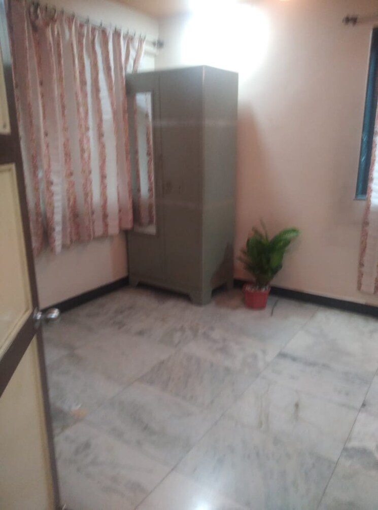 Room, dombivli east 2 Bedroom 780 Sq.Ft. Apartment In Dombivli East Thane 8993700