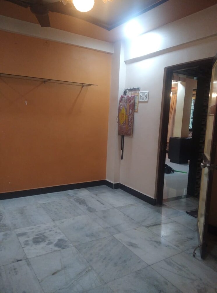 Room, dombivli east 2 Bedroom 780 Sq.Ft. Apartment In Dombivli East Thane 8993700