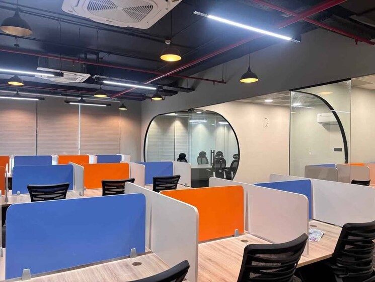 Team Area, vijay nagar Commercial Office Space 1950 Sq.Ft. In Vijay Nagar Indore 8993691